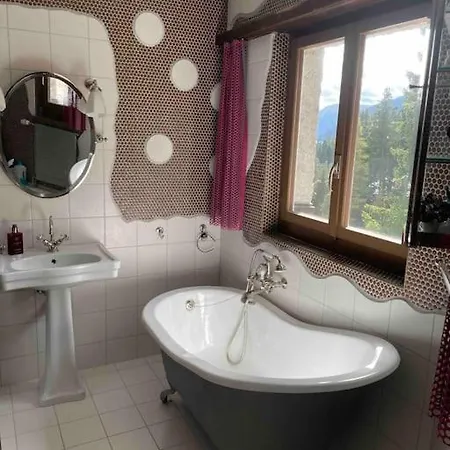 Exclusive 160mq Castle In