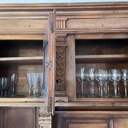 Exclusive 160mq Castle In *